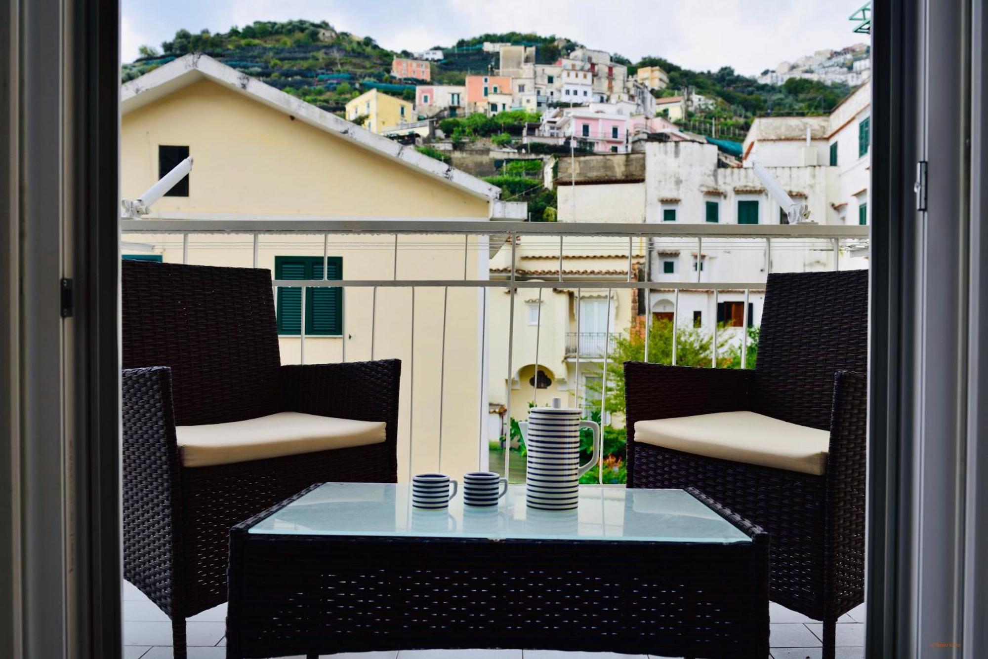 Floral Apartment Minori